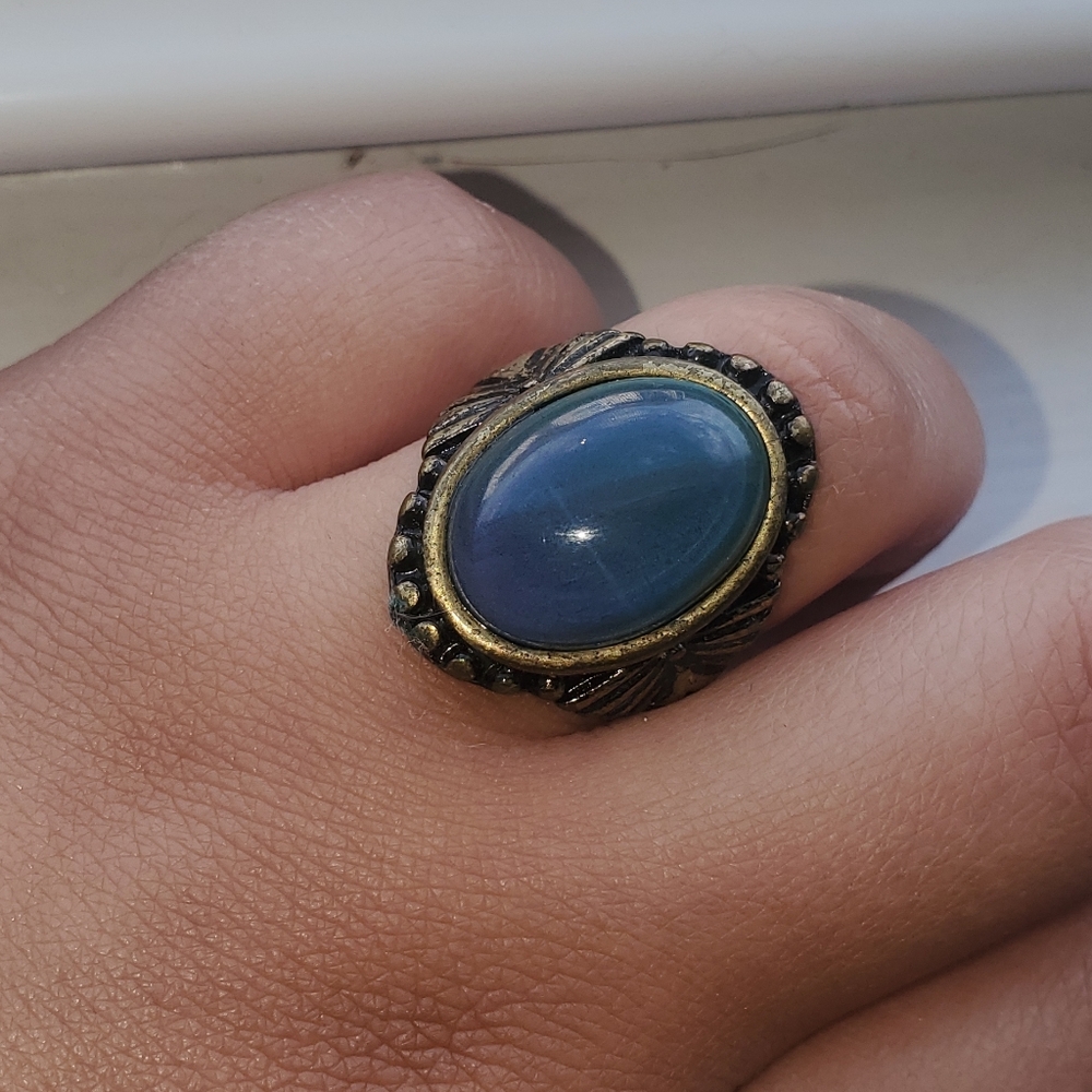 Mood ring